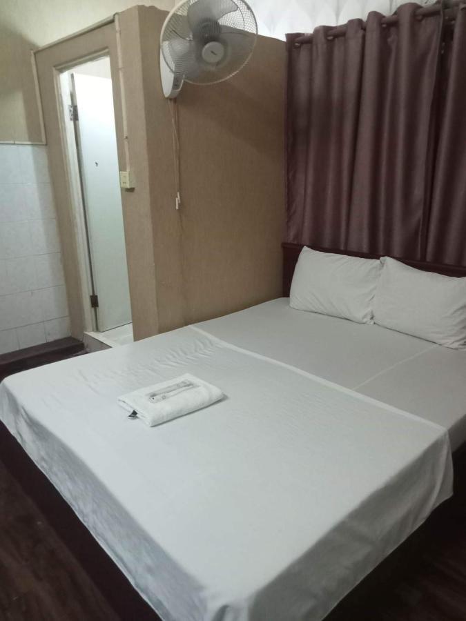 White River Guesthouse Phnom Penh Exteriör bild