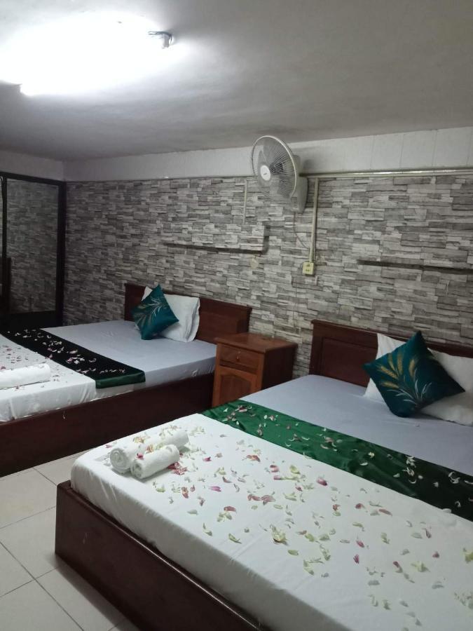 White River Guesthouse Phnom Penh Exteriör bild