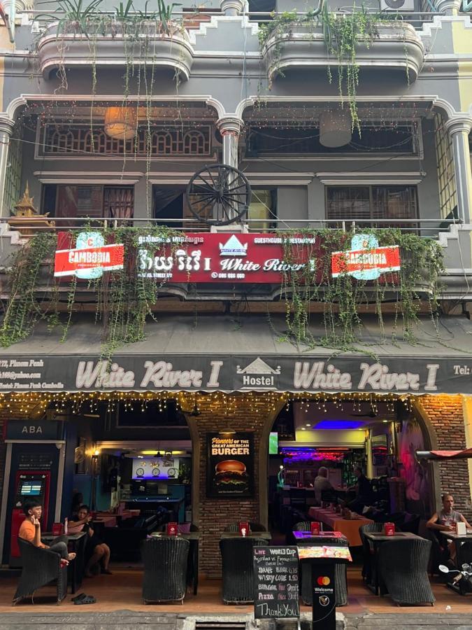 White River Guesthouse Phnom Penh Exteriör bild